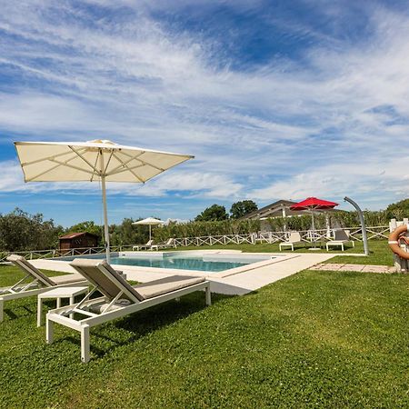 Agriturismo Re Di Fiori Donoratico Exterior photo