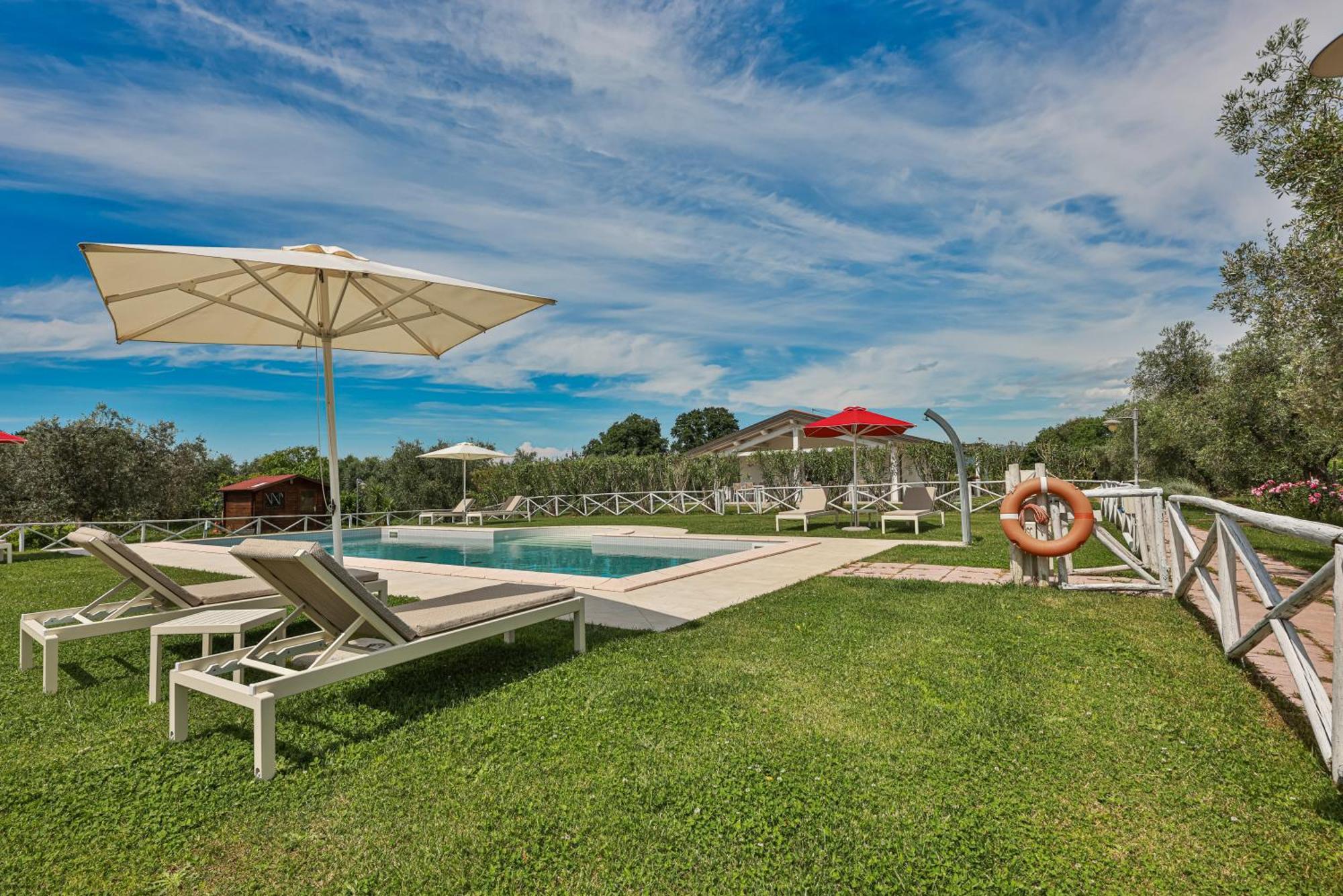 Agriturismo Re Di Fiori Donoratico Exterior photo